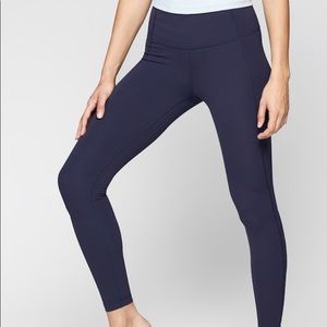 Athleta 7/8th salutation tight